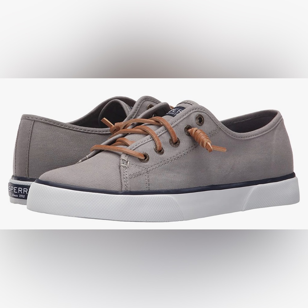 Sperry woman’s pier view sneaker